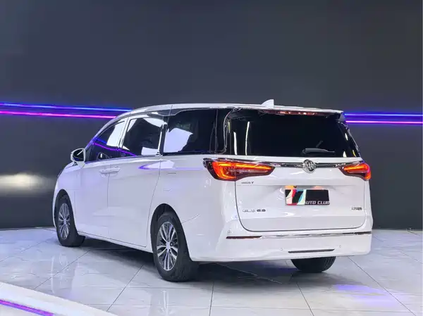 Buick GL8 2022