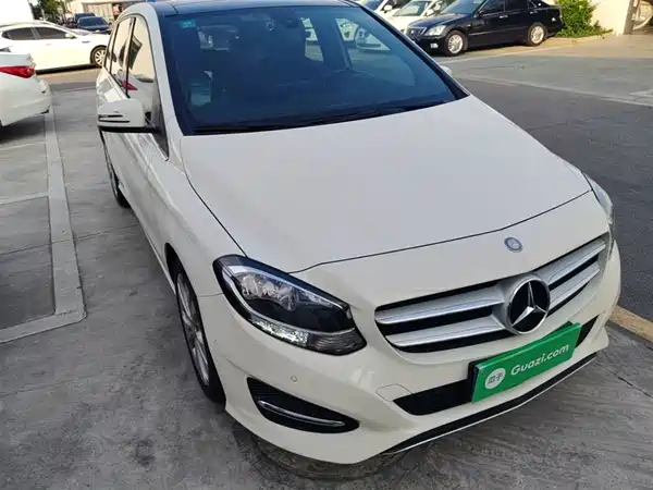 Mercedes-Benz B-Class 2015