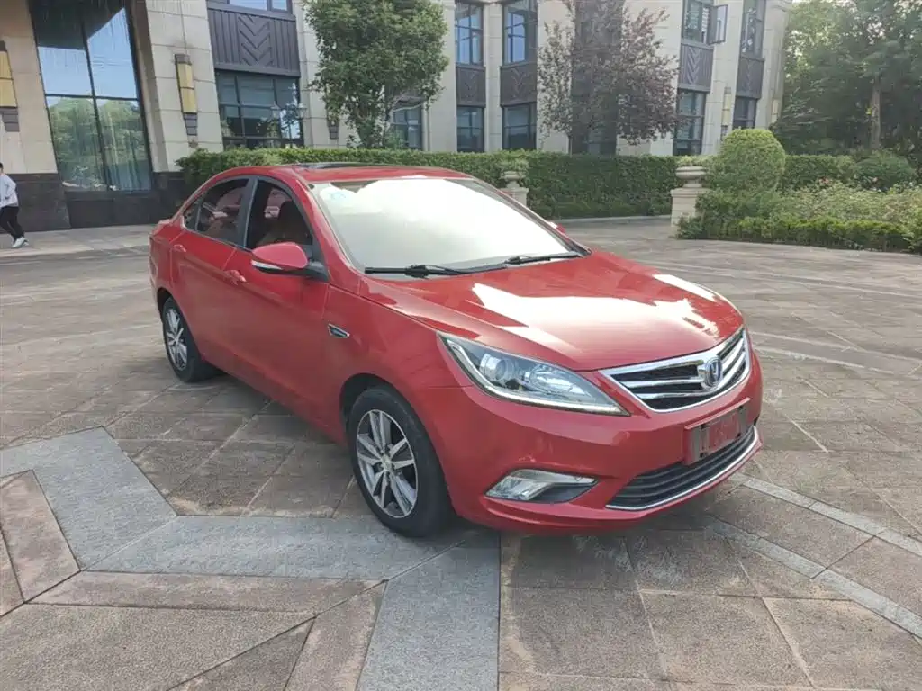 Changan Eado 2016 — фото 4