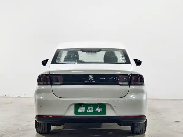 Peugeot 308 2016