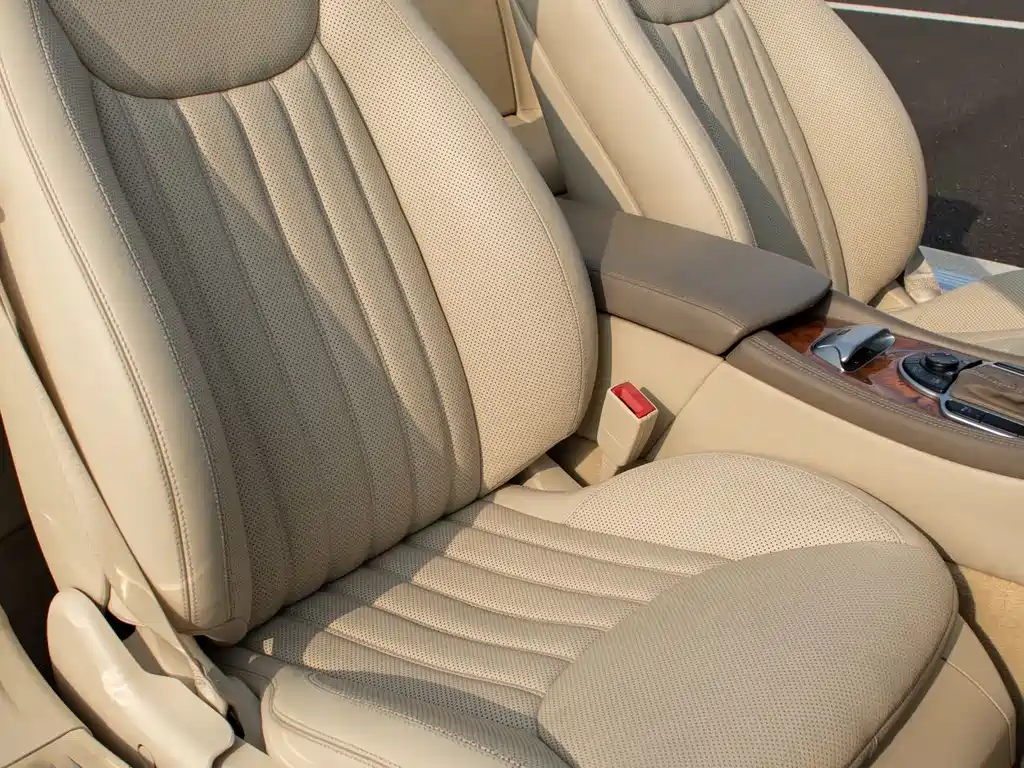 Mercedes-Benz SL-Class 2010 — фото 16
