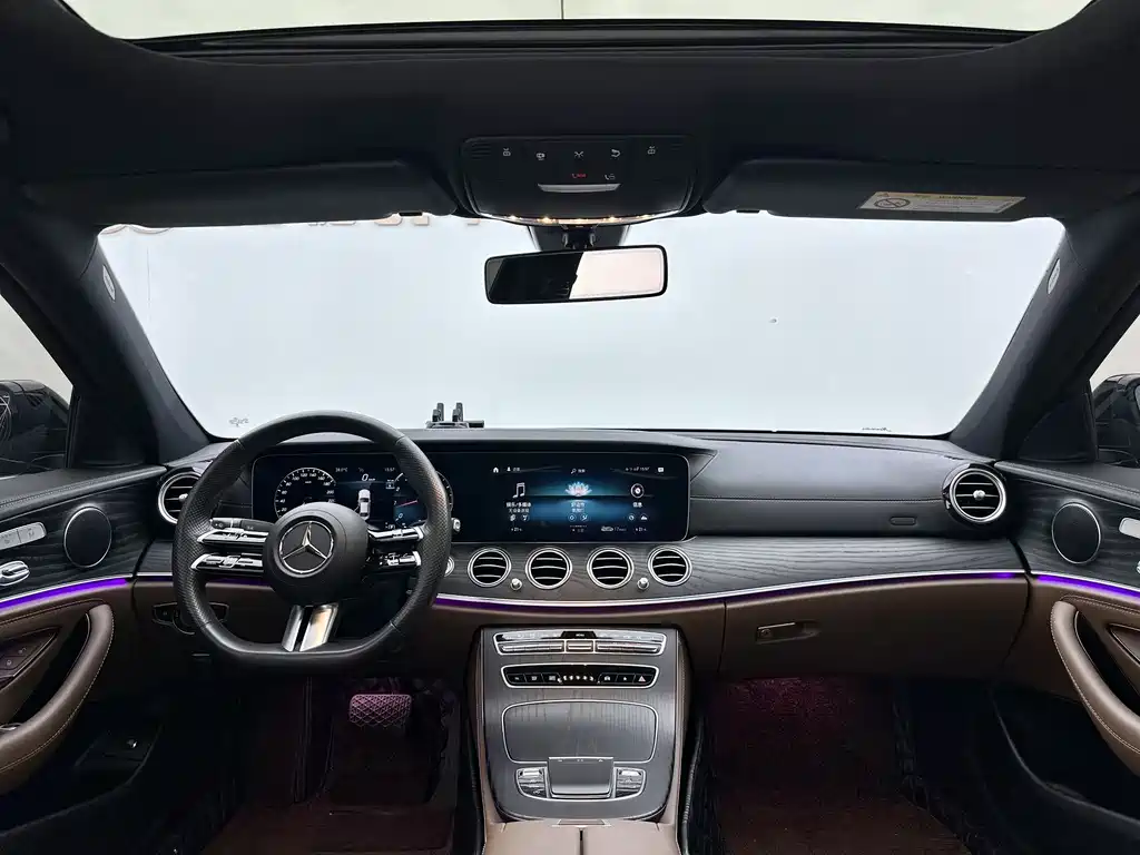 Mercedes-Benz E-Class 2023 — фото 6