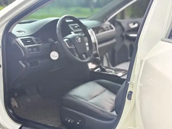 Toyota Camry 2017