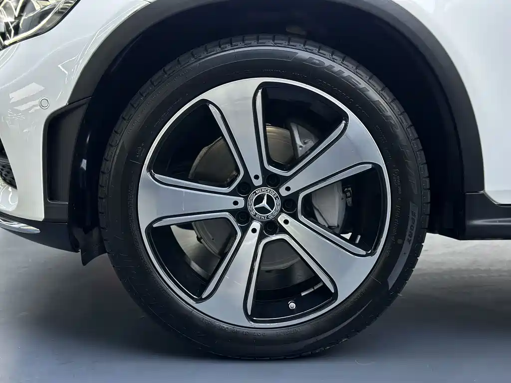 Mercedes-Benz GLC 2022 — фото 29