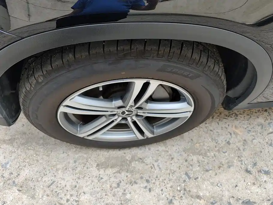 Mercedes-Benz GLC 2021