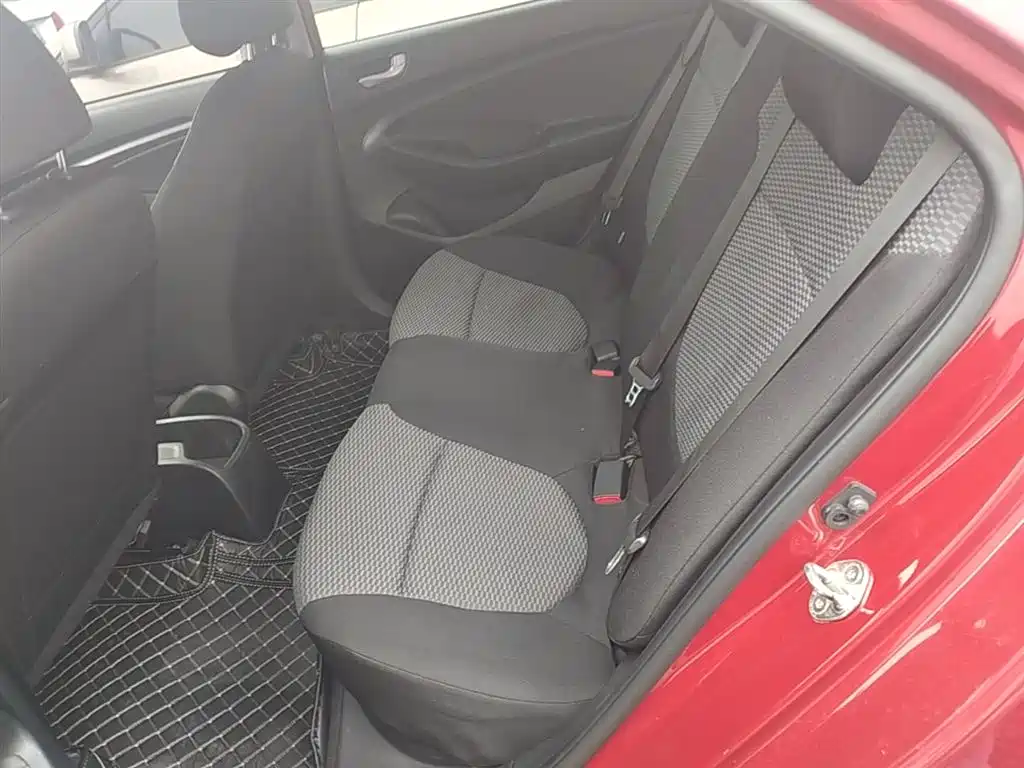 Hyundai Verna 2019 — фото 17