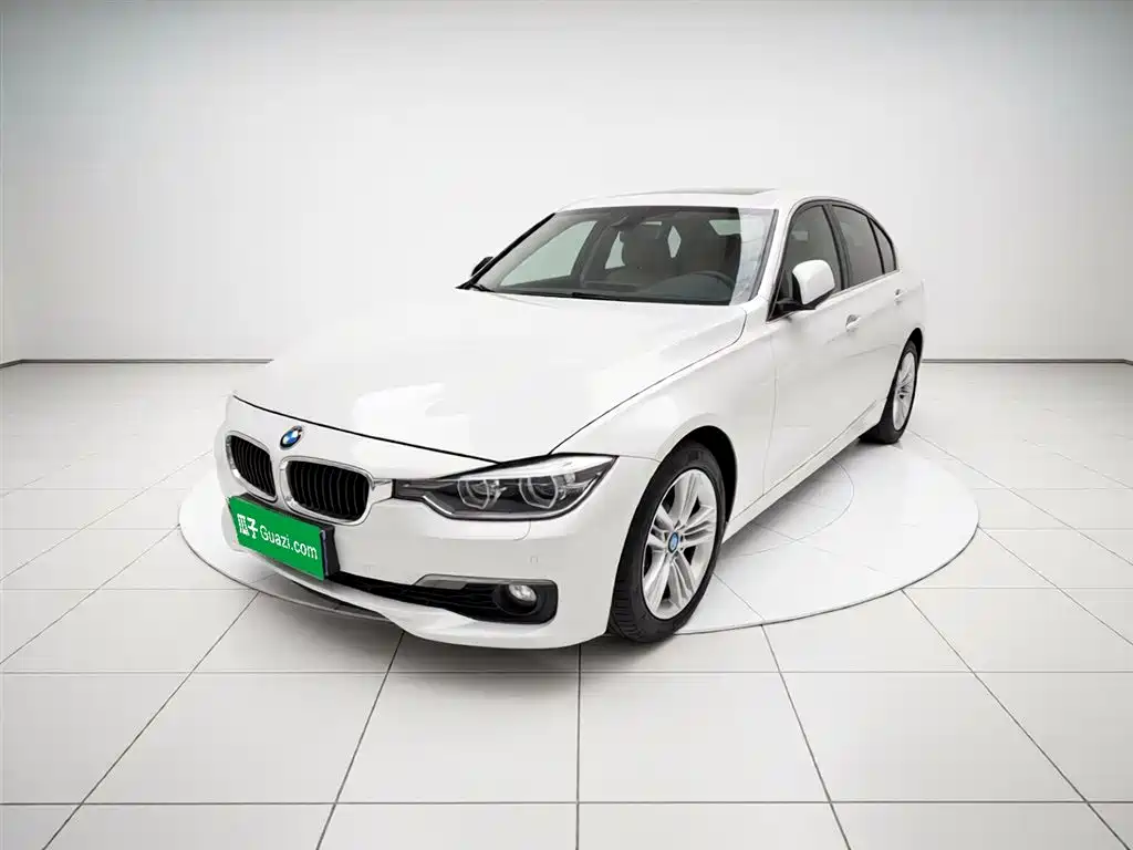 BMW 3 Series 2017 — фото 1