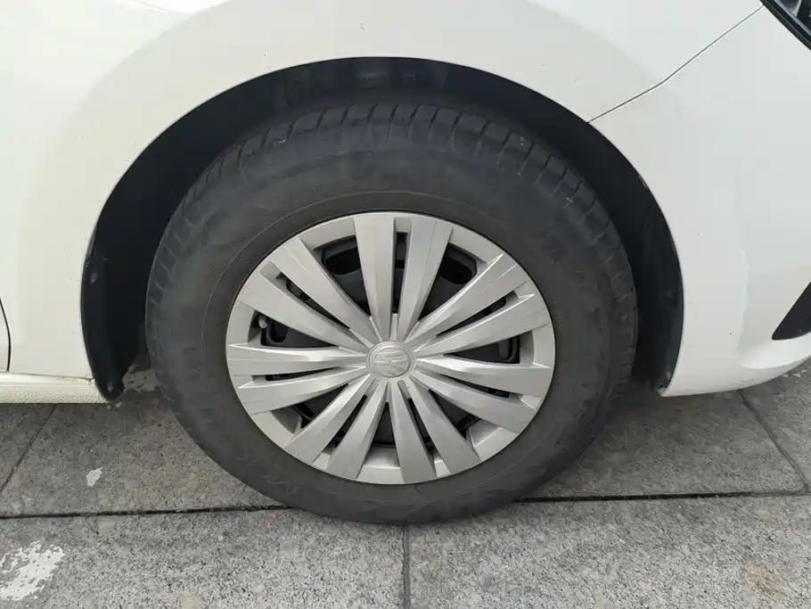 Volkswagen Santana 2021