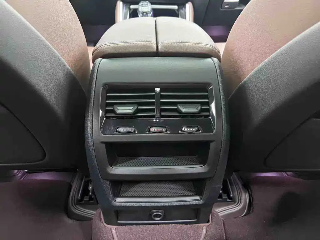 BMW X6 2023 — фото 12