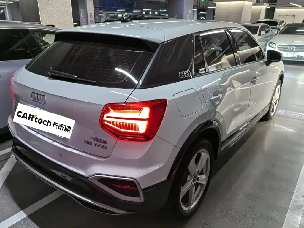 Audi Q2L 2022