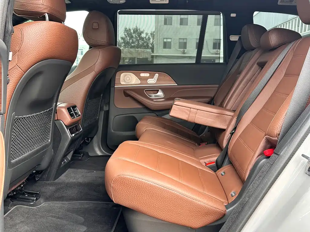 Mercedes-Benz GLS 2024 — фото 17