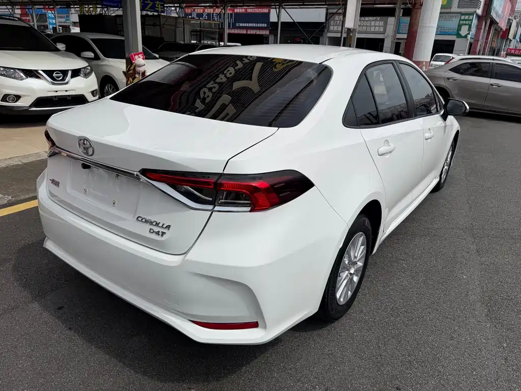 Toyota Corolla 2021 — фото 12