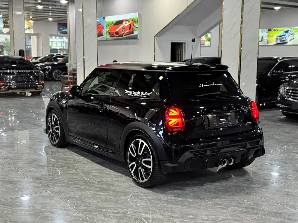 MINI JCW 2022 — фото 13