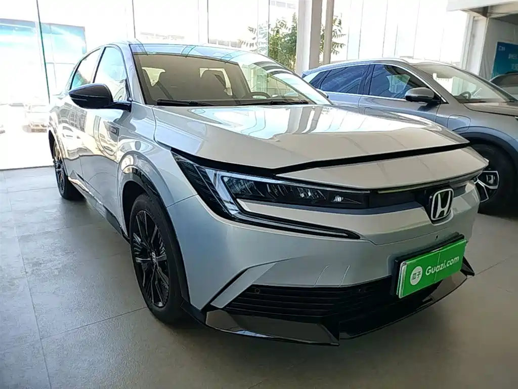 Honda e:NP2 2024 — фото 4