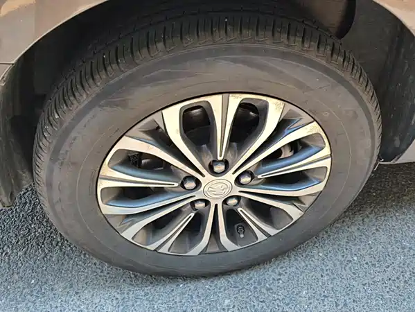 Buick GL8 2021