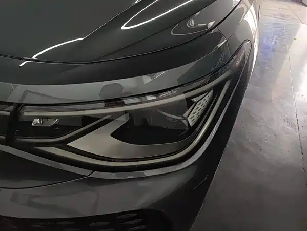 Volkswagen ID.6 2024