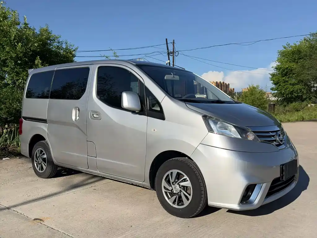 Nissan NV200 2018 — фото 3