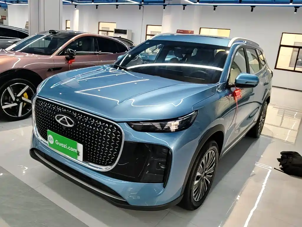 Chery Tiggo 8 PLUS C-DM 2025