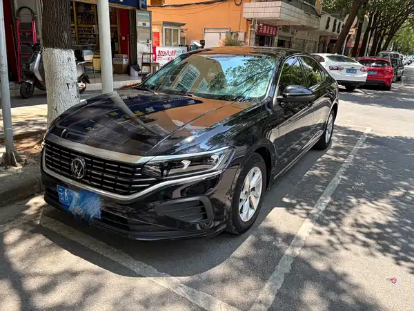 Volkswagen Passat 2023