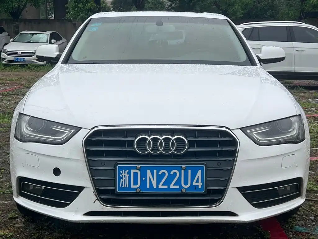 Audi A4L 2014 — фото 10