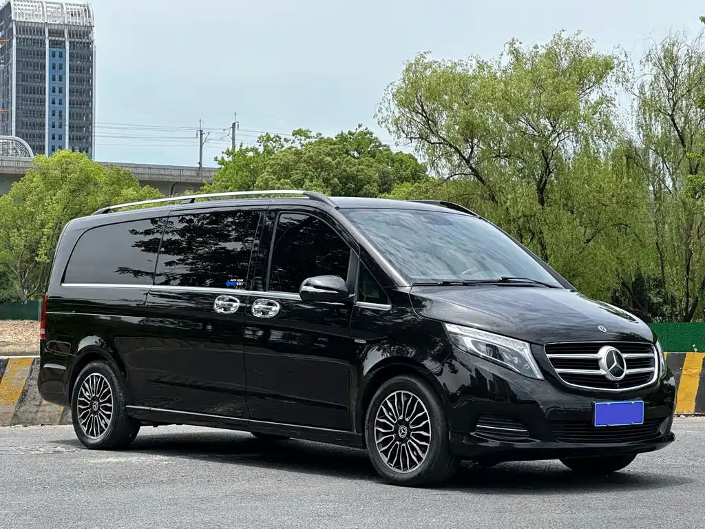 Mercedes-Benz V-Class 2019 — фото 3