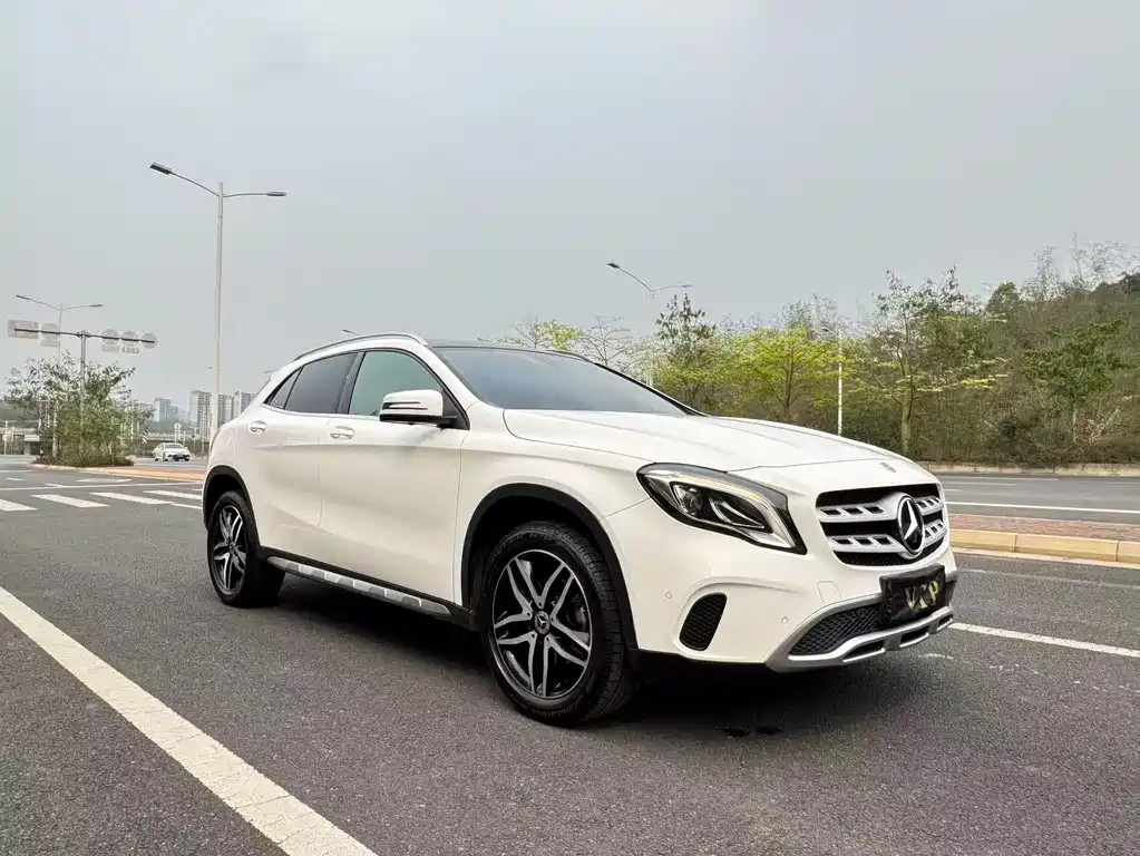 Mercedes-Benz GLA 2018 — фото 3