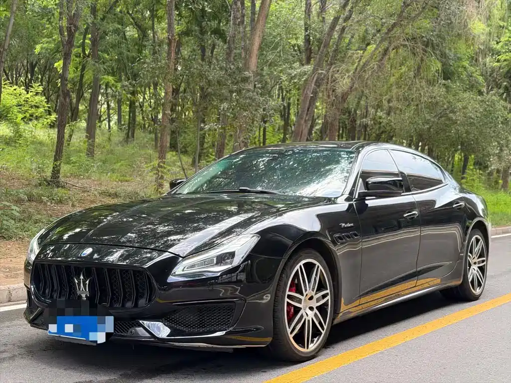 Maserati Quattroporte 2014
