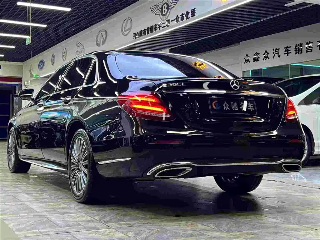 Mercedes-Benz E-Class 2017 — фото 6