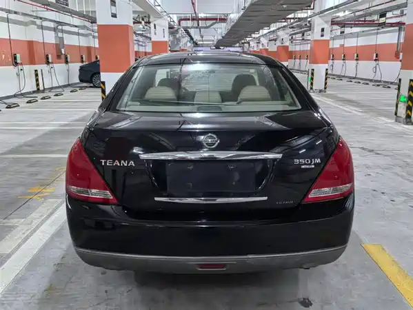 Nissan Teana 2005