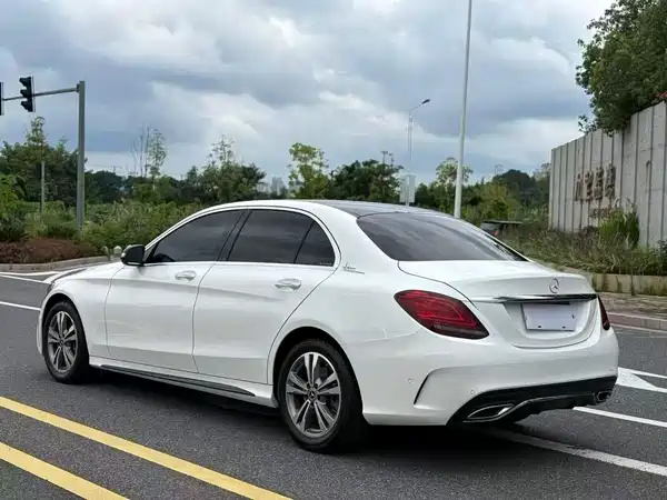 Mercedes-Benz C-Class 2020