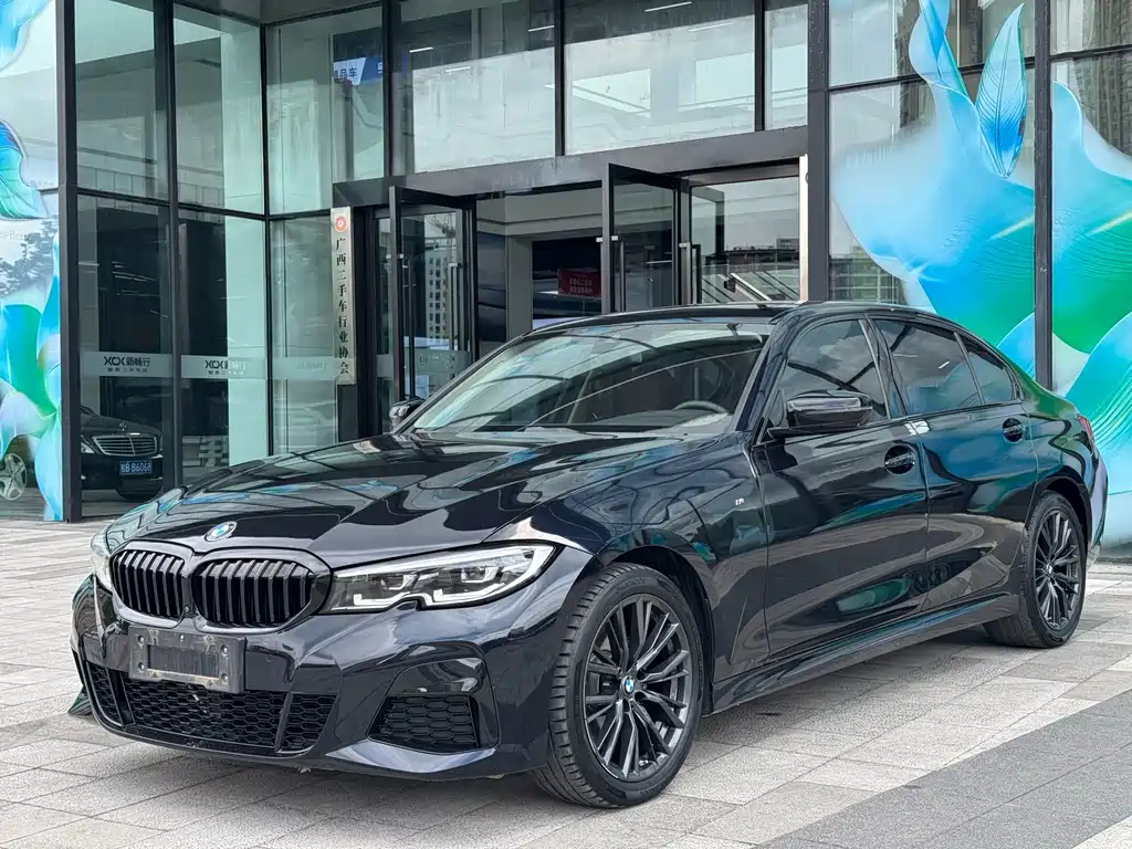 BMW 3 Series 2022