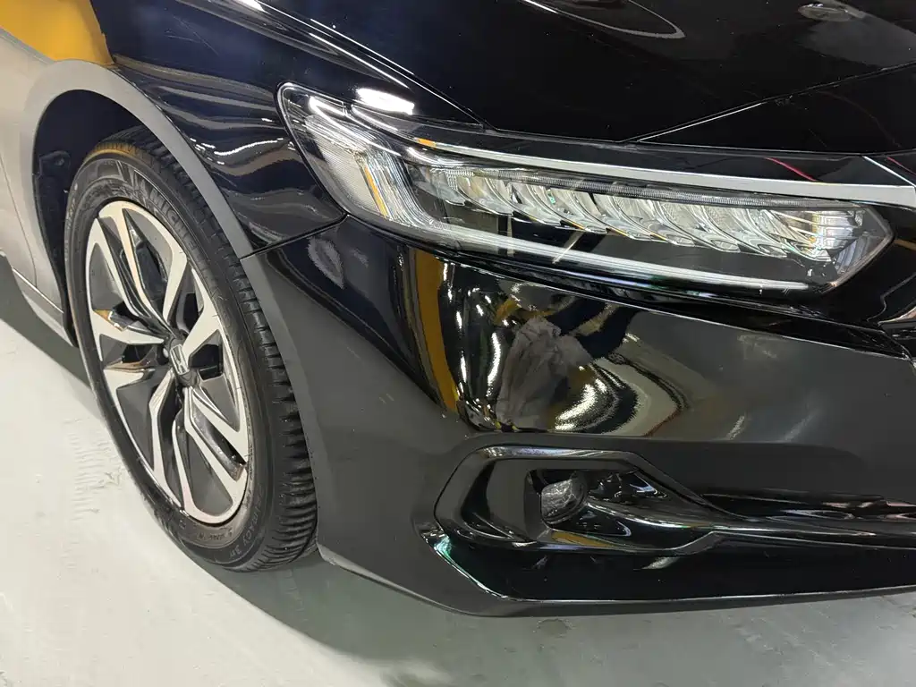 Honda Accord 2023 — фото 25