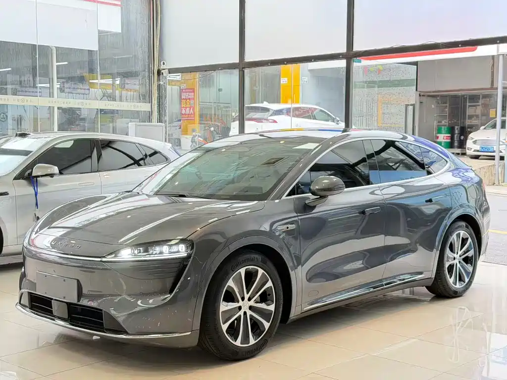 Luxeed Zhijie R7 2024