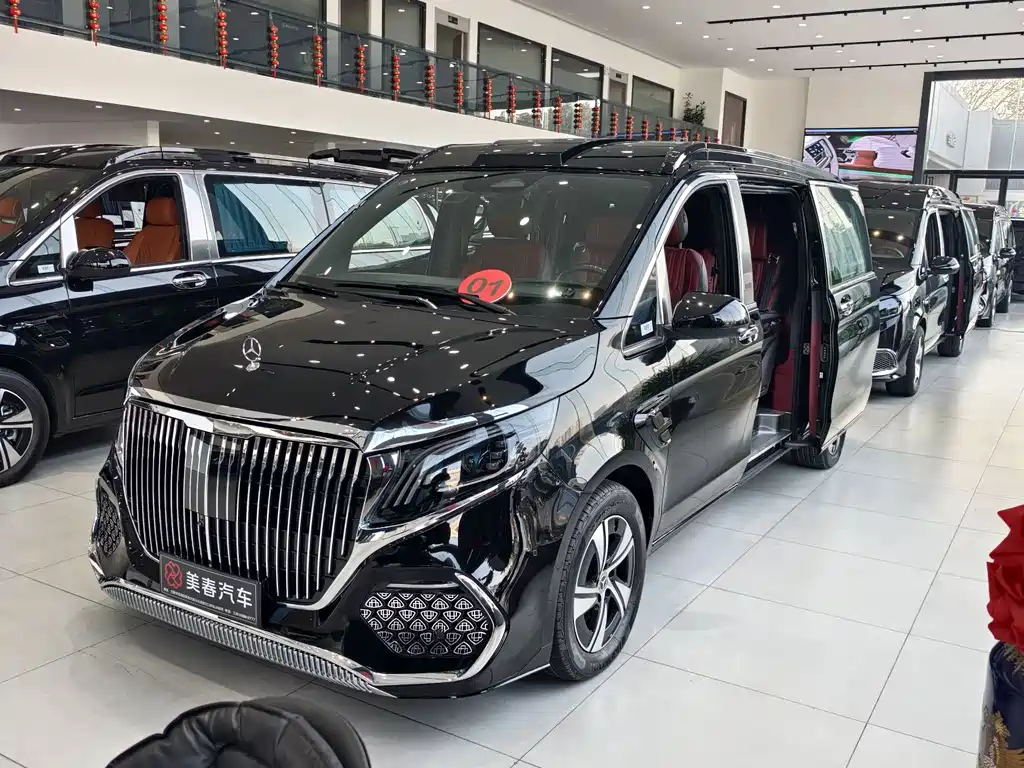 Mercedes-Benz Vito 2025 — фото 1