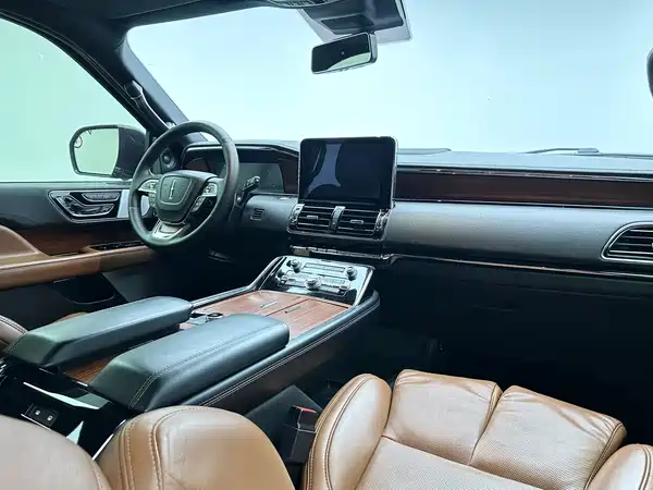 Lincoln Navigator 2020