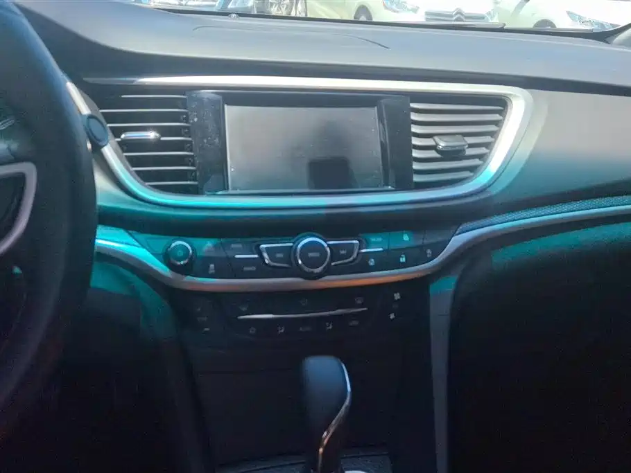Buick Excelle 2019 — фото 13