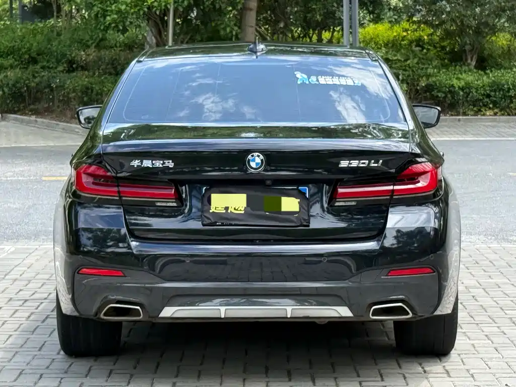 BMW 5 Series 2023