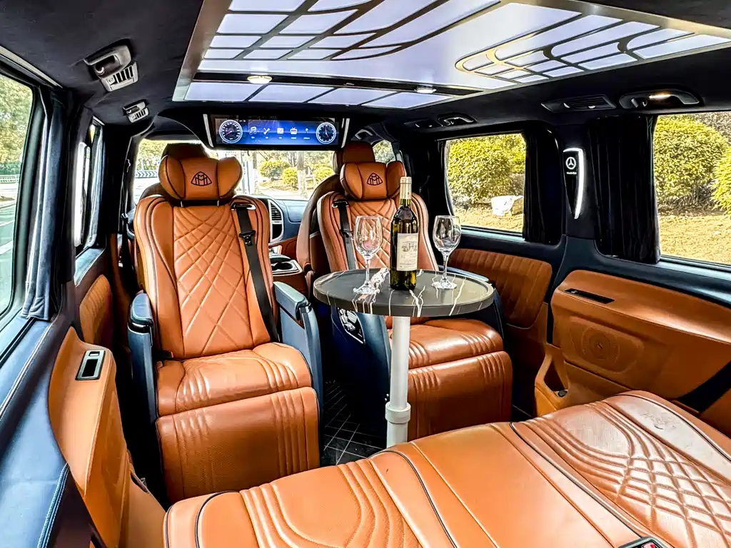 Mercedes-Benz Vito 2022 — фото 19