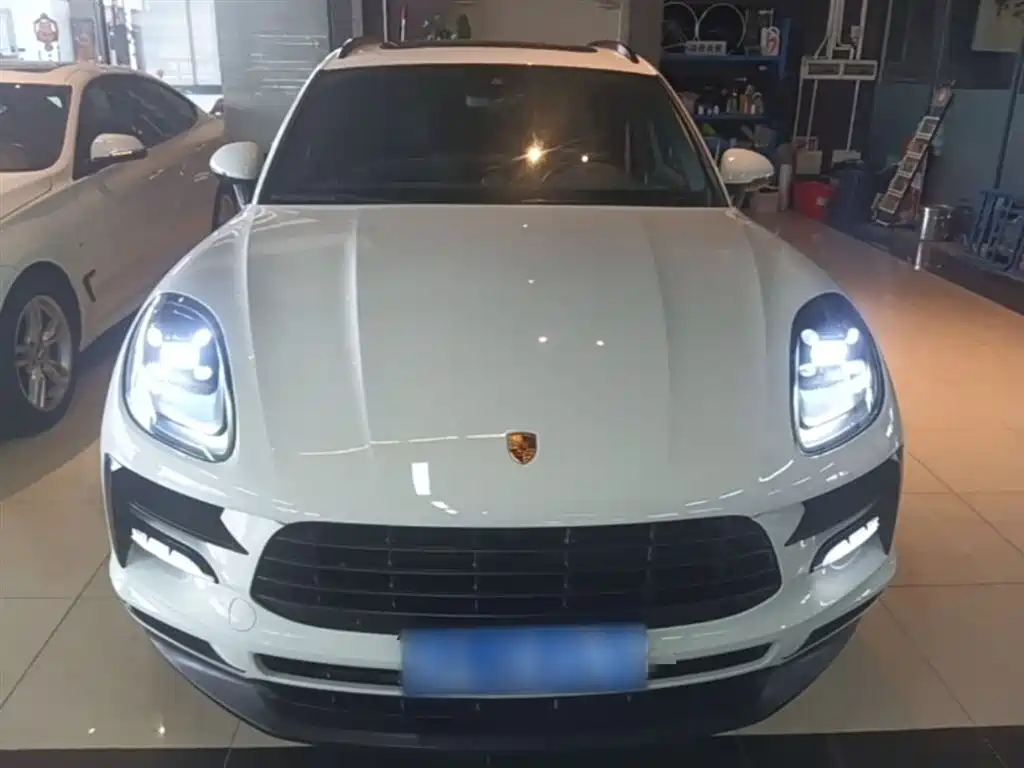Porsche Macan 2021 — фото 3