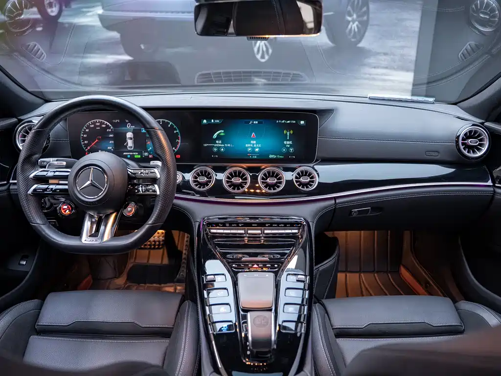Mercedes-Benz AMG GT 2023 — фото 5