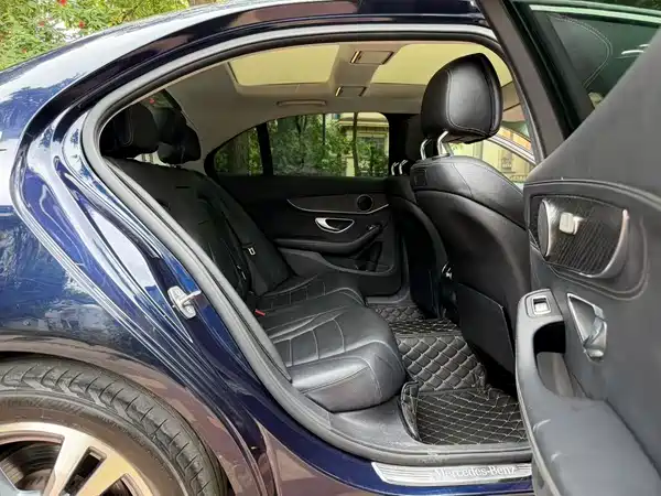 Mercedes-Benz C-Class 2017