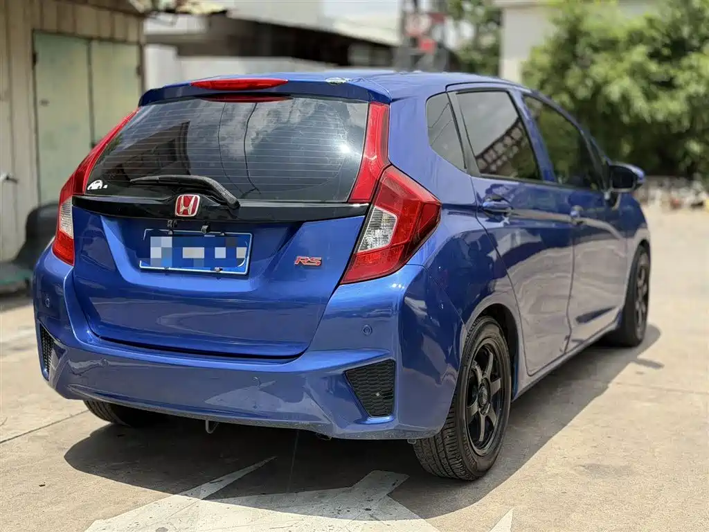 Honda Fit 2015 — фото 9