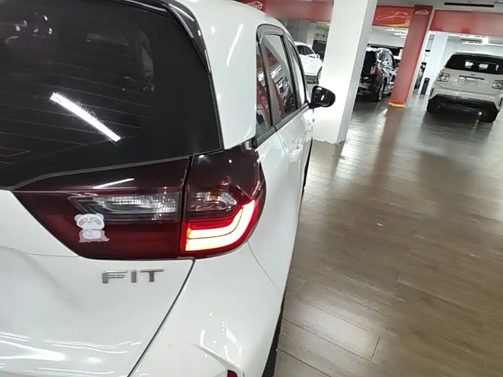Honda Fit 2020 — фото 8