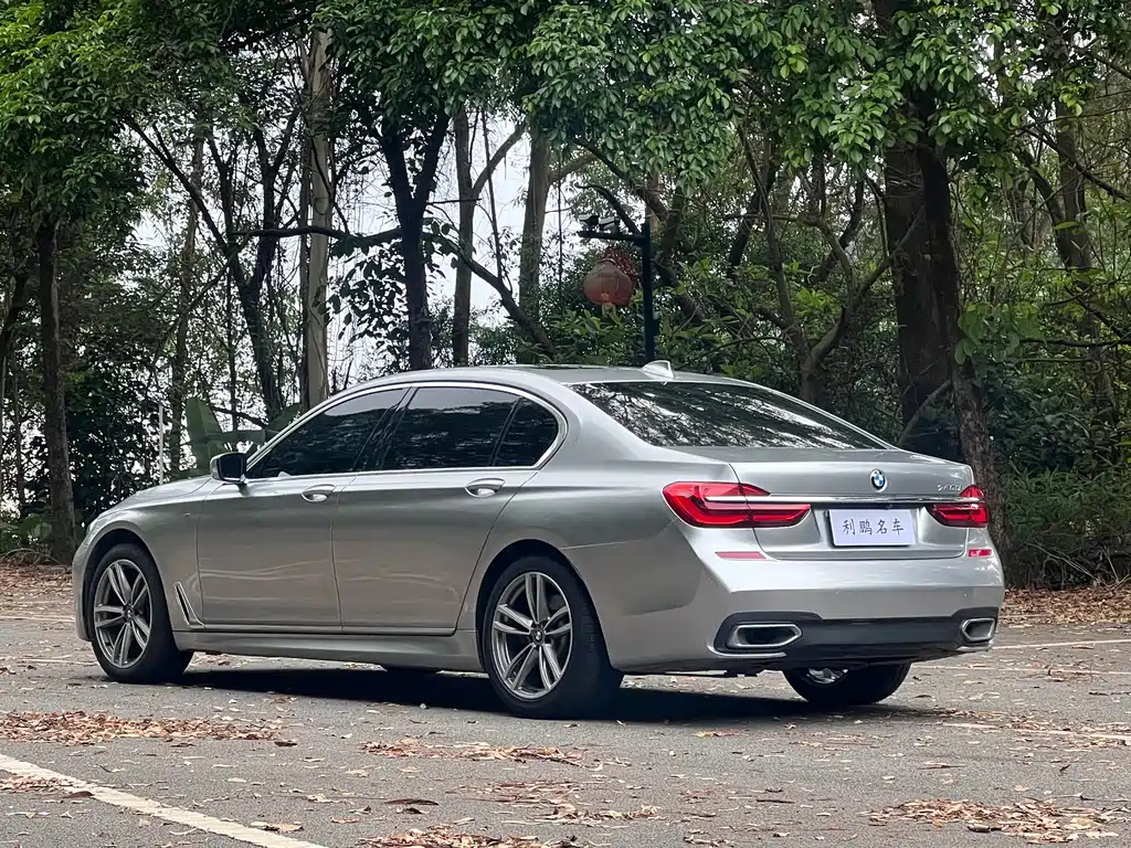 BMW 7 Series 2019 — фото 6