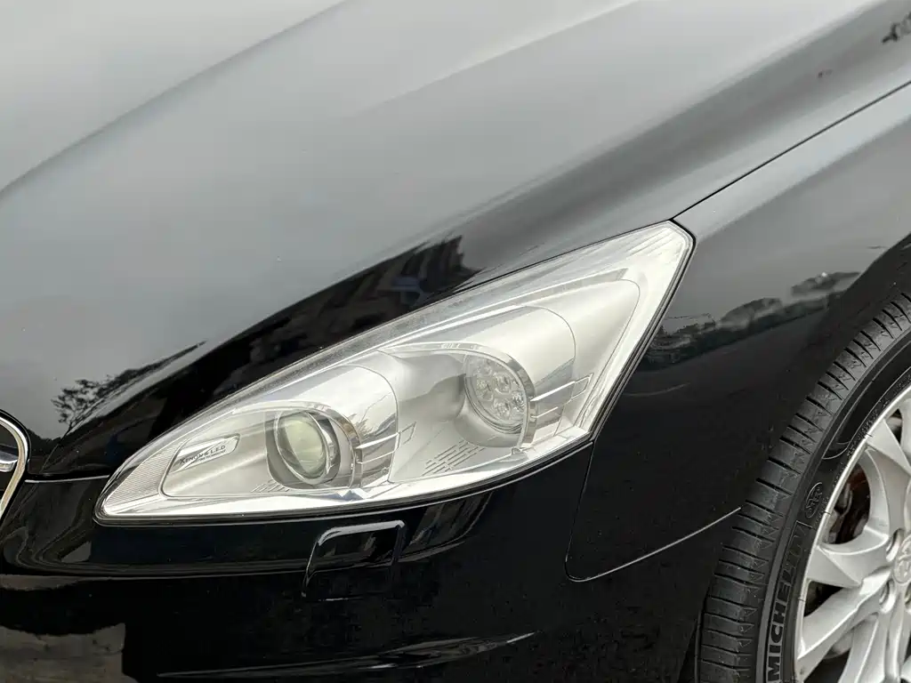 Peugeot 508 2013 — фото 15
