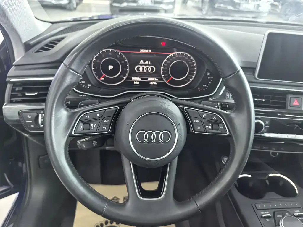 Audi A4L 2019 — фото 10