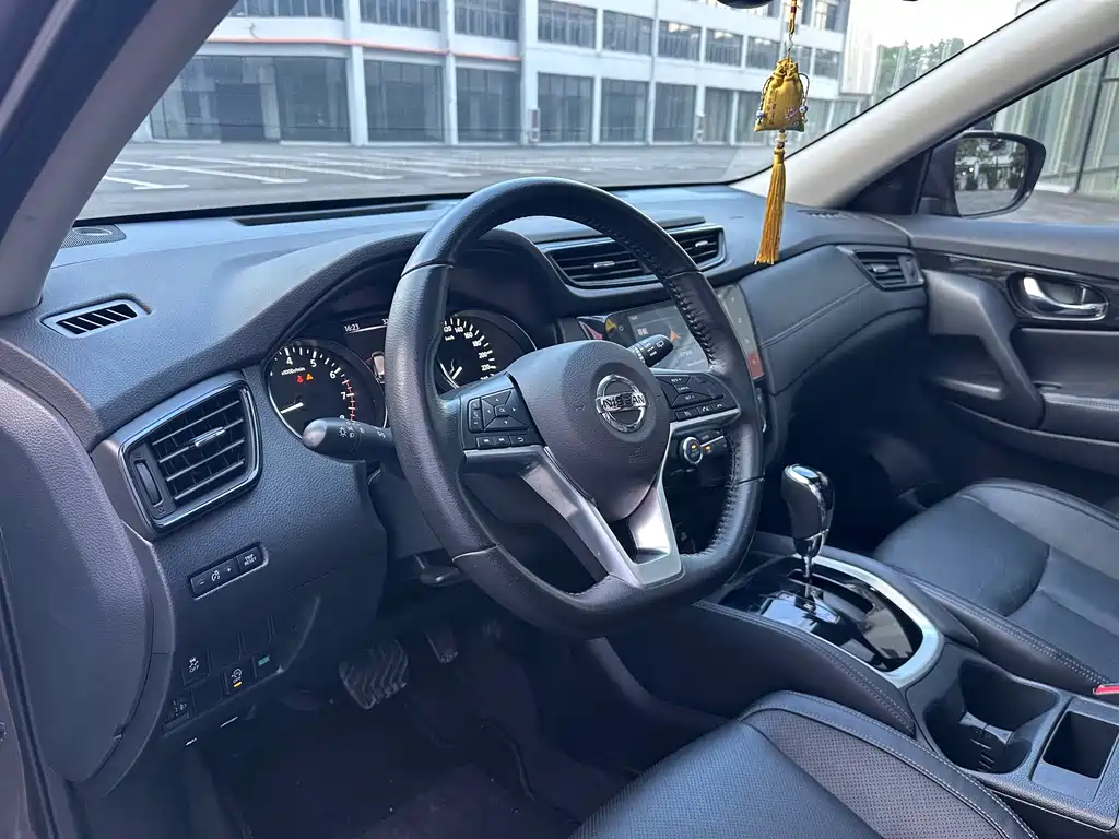 Nissan X-Trail 2019 — фото 19