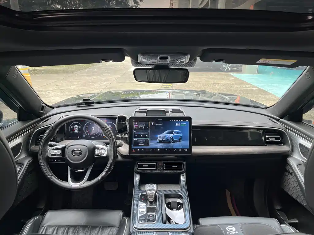 GAC Motor Trumpchi GS8 2023 — фото 8