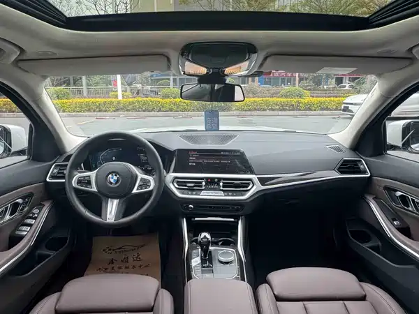 BMW 3 Series 2020