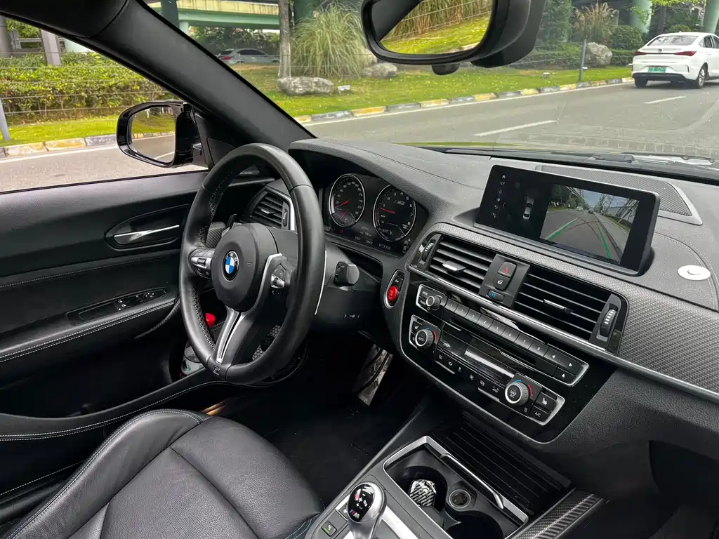 BMW M2 2019 — фото 13